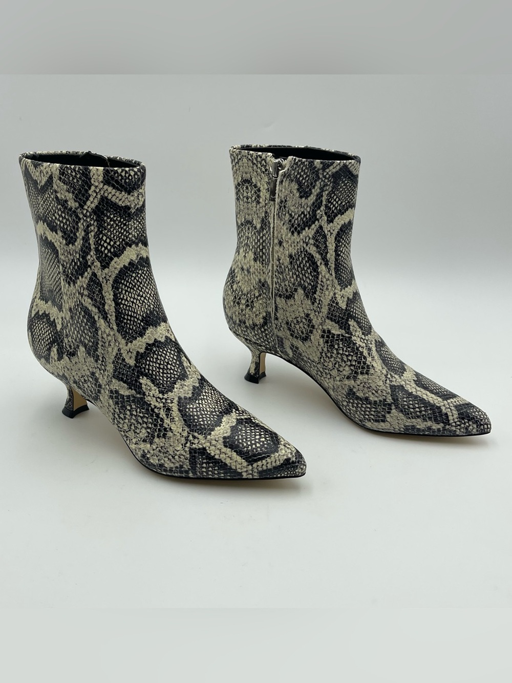 Marc Fisher SZ 5M Iggy Pointed Toe Dress Booties Snake Kitten Heel MSRP $179